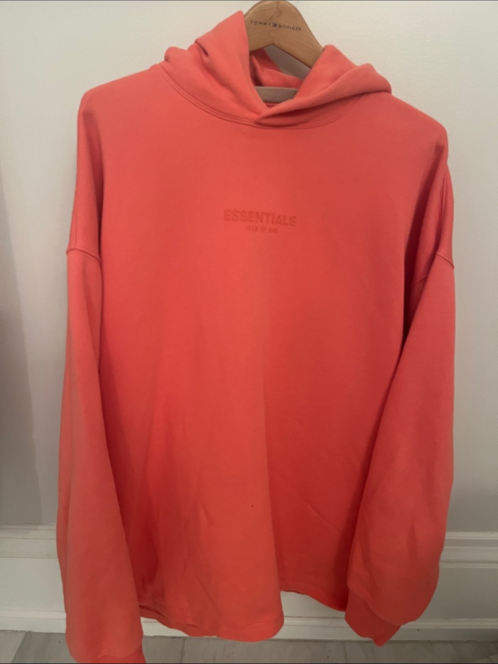 Essentials Fear of God Coral Crewneck Hoodie with Subtle Logo - Picture 3 of 12